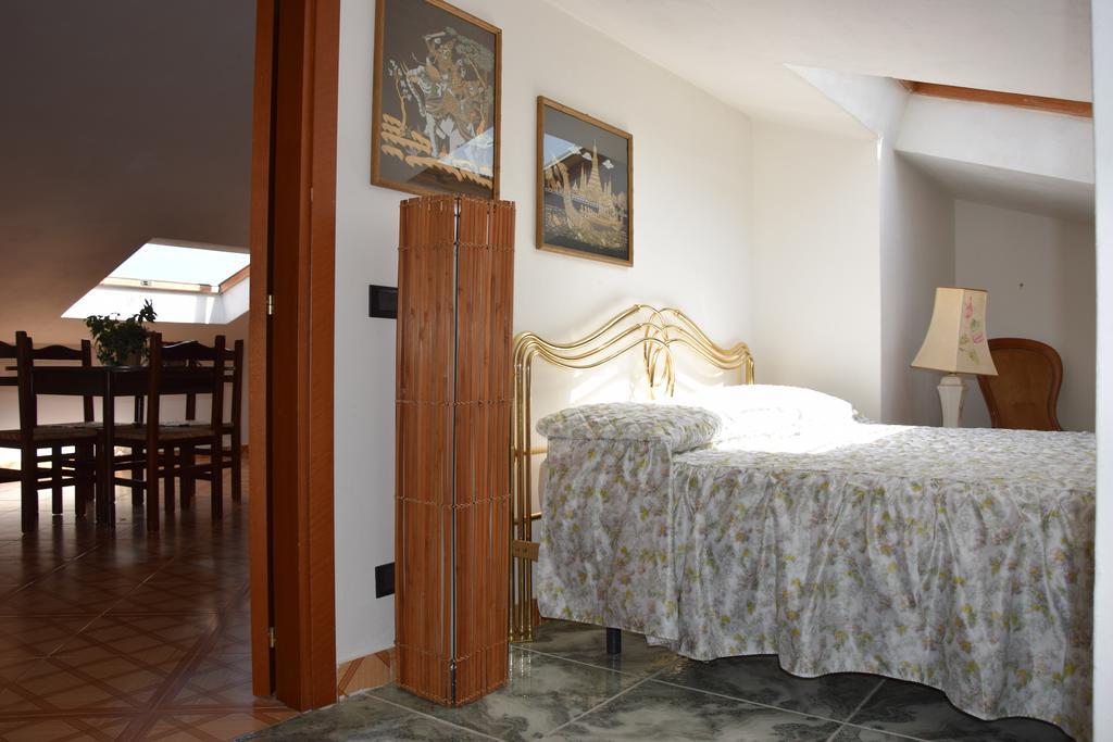 La Petite Maison Lejlighed Cefalù Værelse billede
